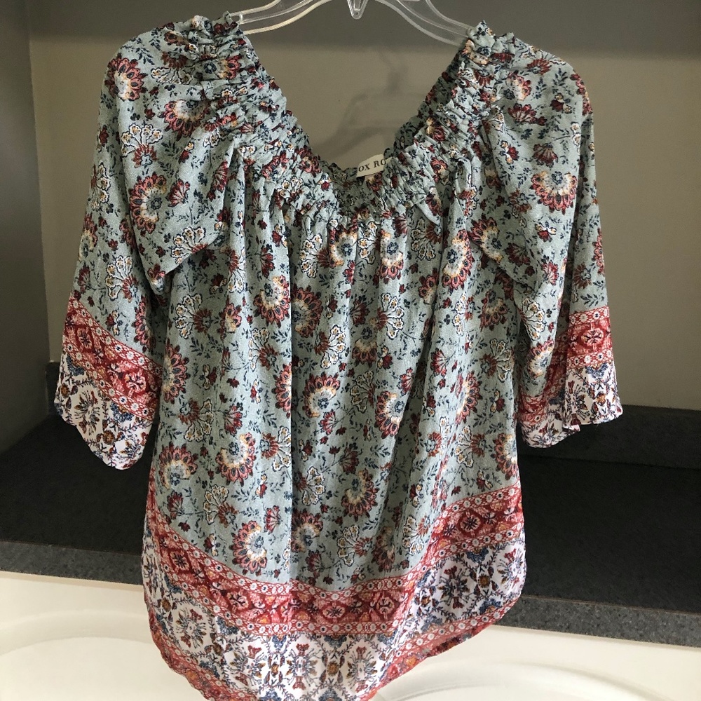 Off the Shoulder Floral Top
